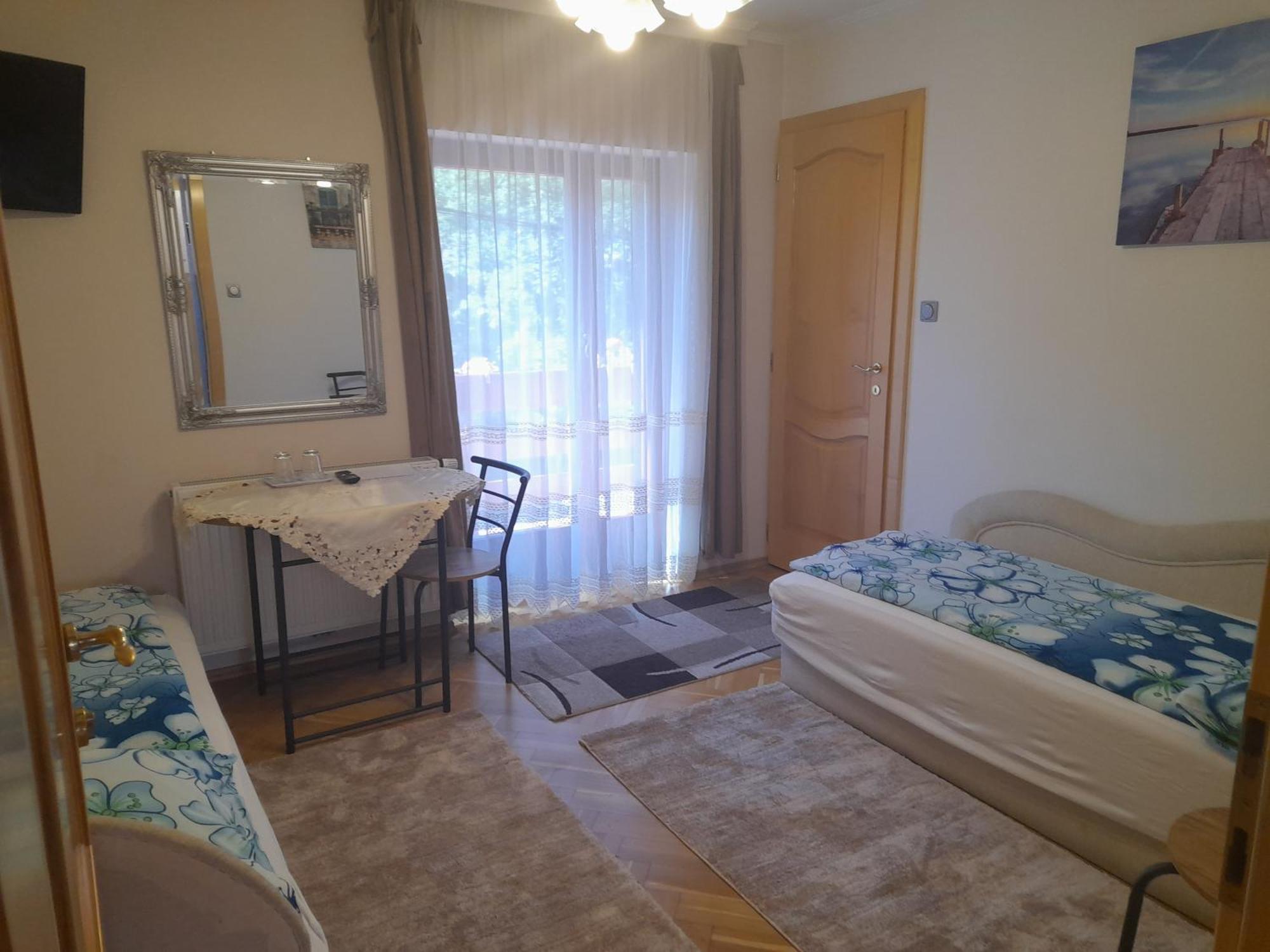 Aranyeso Vendeghaz Csorbai Hotel Budapest Luaran gambar